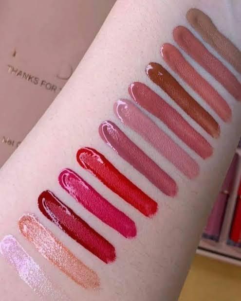 3pec High pigmented velvet Glossy lip gloss set Multicolor collection