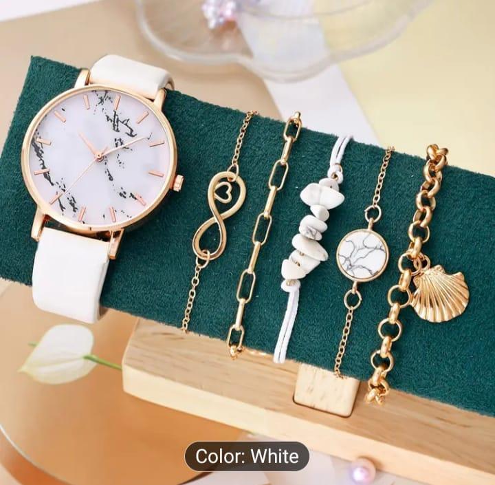 Woman's movement Quartz water Resistant watch