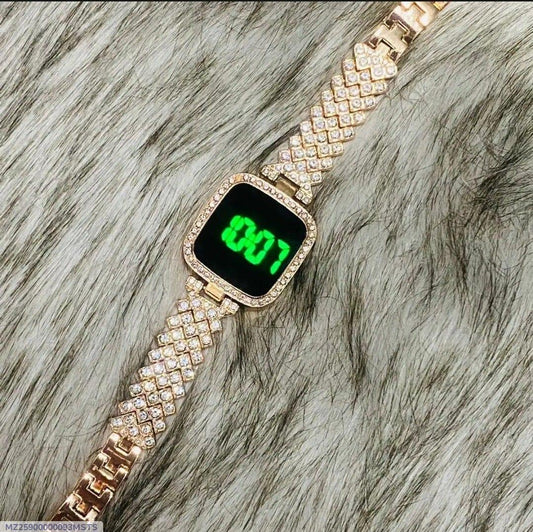 Stylish woman's  digital display woman's watch 1pc quartz movement water Resistant