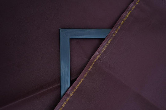 Man's unstitched hard cotton plan suit