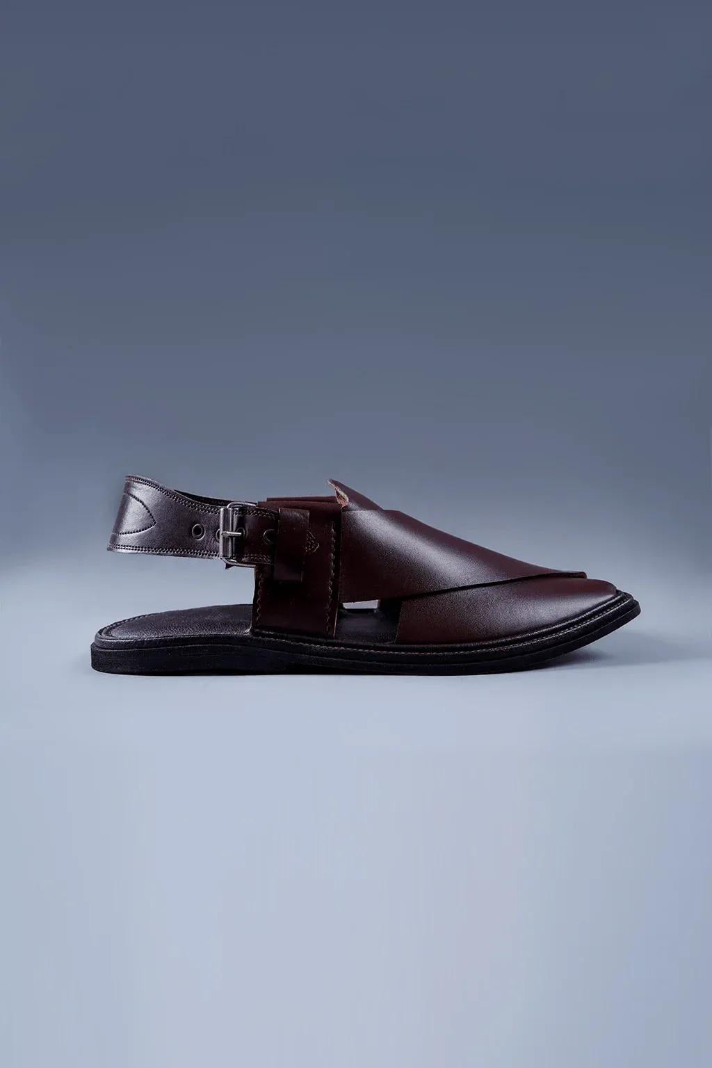 Mahron lather kaptan chapel with classic croos strap Dasgin