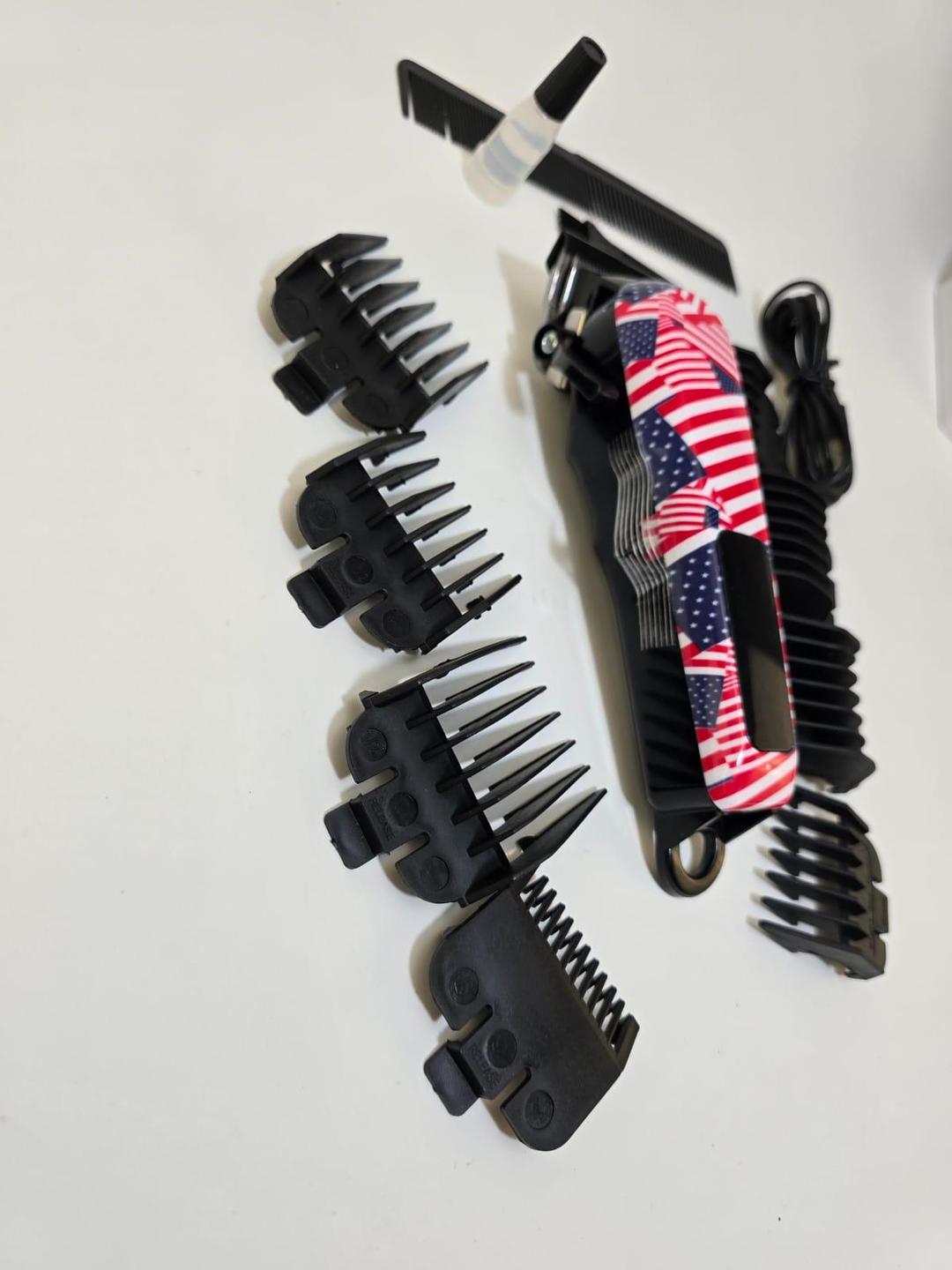 Comfortable grip and Eagonomics design unisex hier trimmer