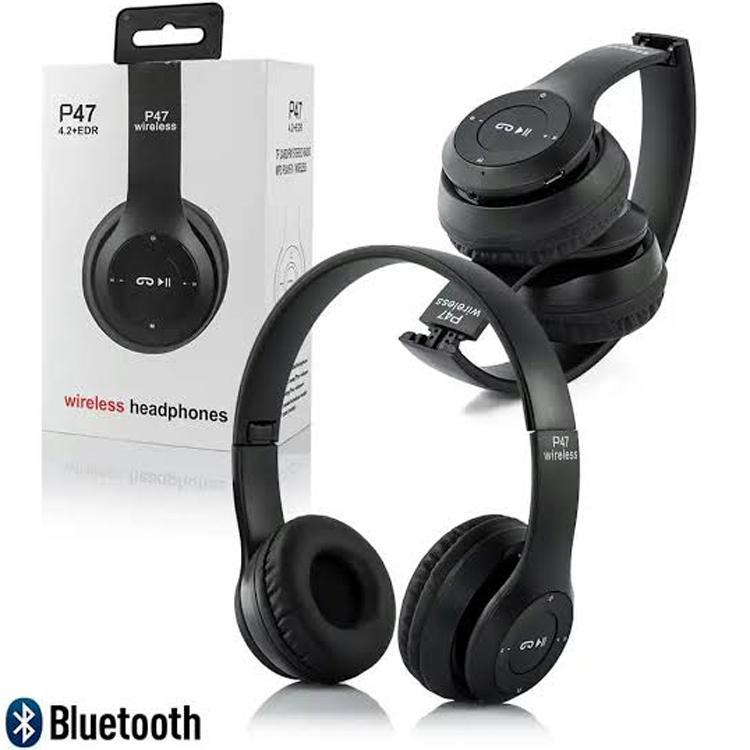 Black long listing battery with fast charging headphone